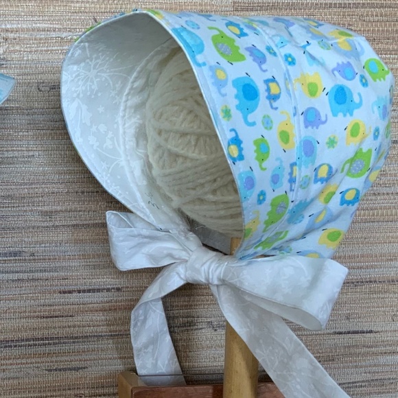 Elephant Print Bonnet with Ties - Picture 4 of 4